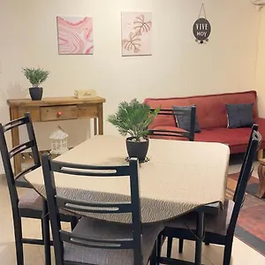 Entre Juan B Justo Apartamento